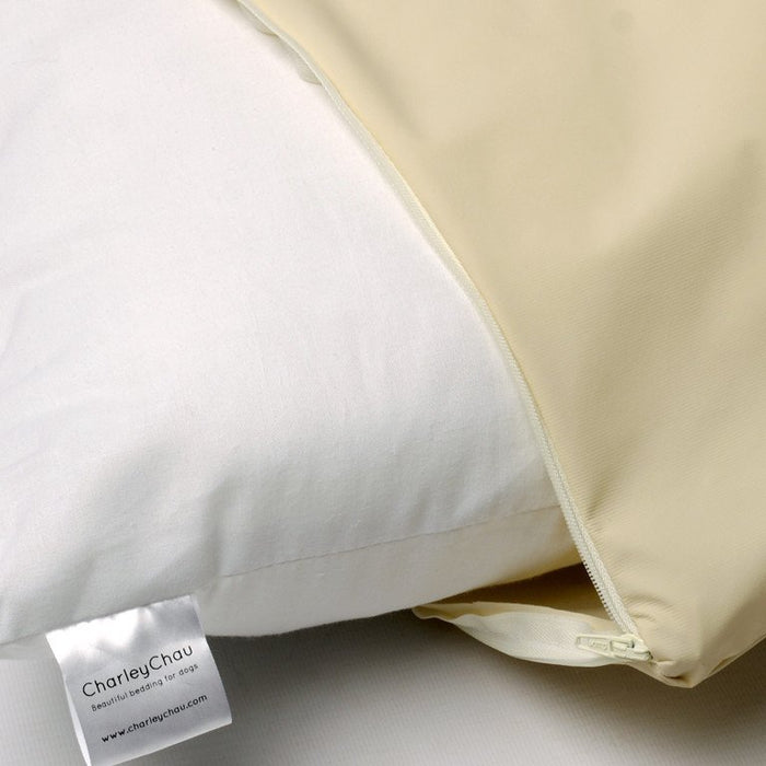Waterproof Dog Bed Liners – in summer?