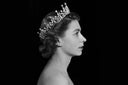 HM Queen Elizabeth II - Charley Chau - luxury dog bedding
